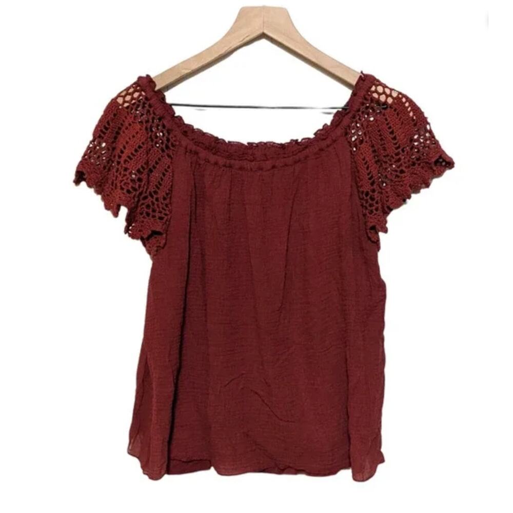 Bailey 44 Brick Red Crochet Short Sleeve Top - Medium